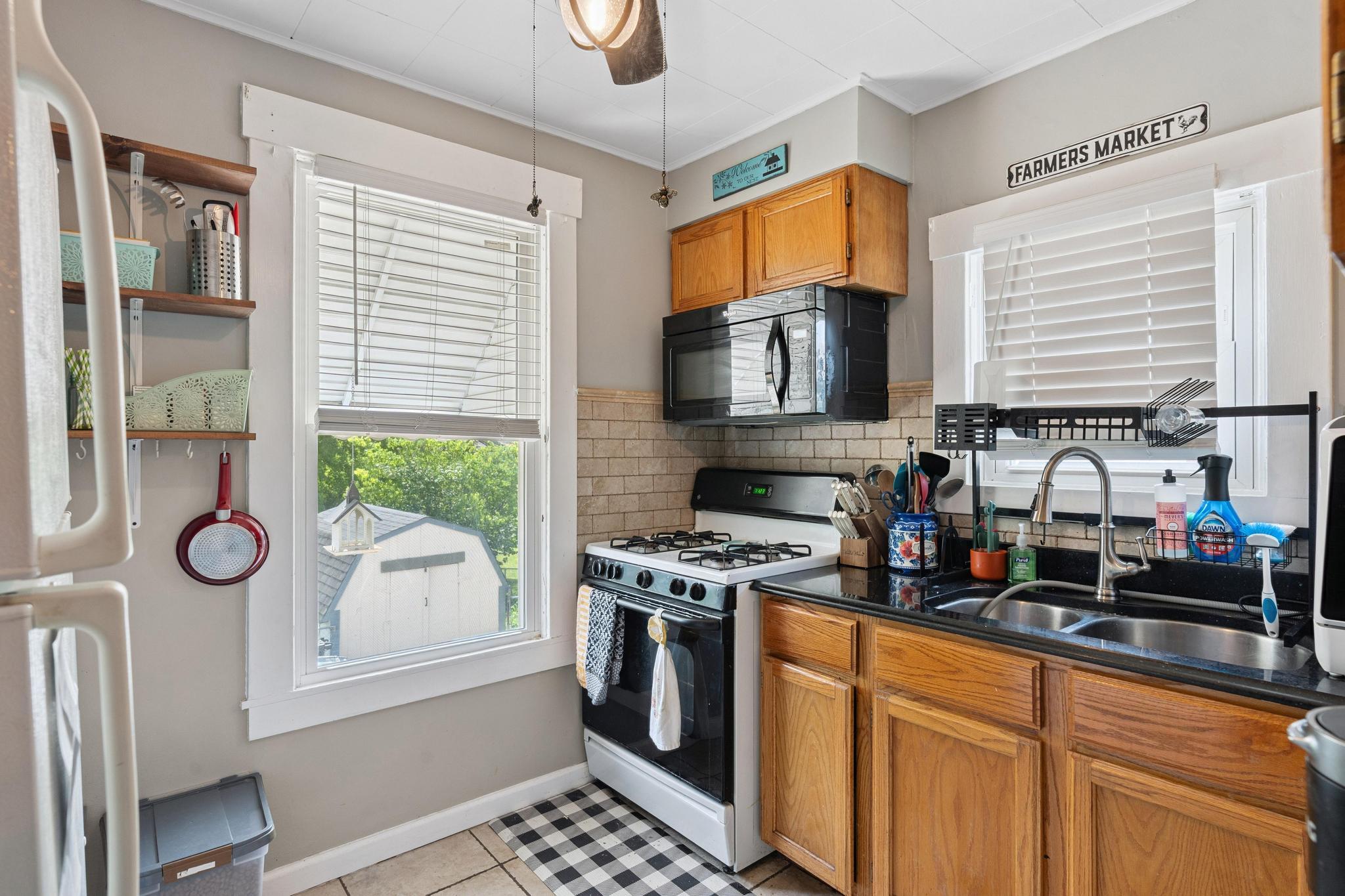 3832 Ebenezer Road, Cincinnati, Ohio 45248