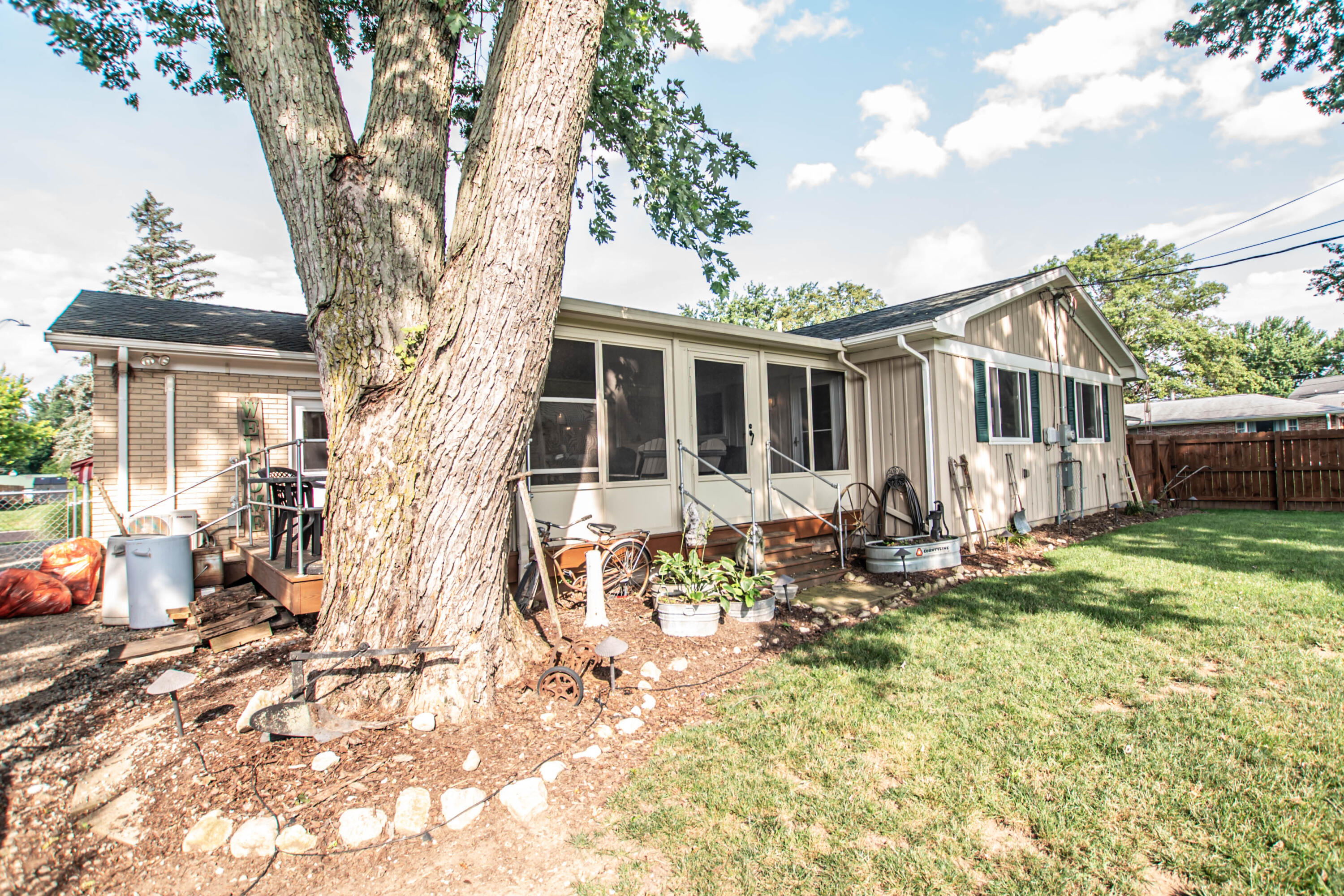 107 Ravin Place, West Liberty, Ohio 43357