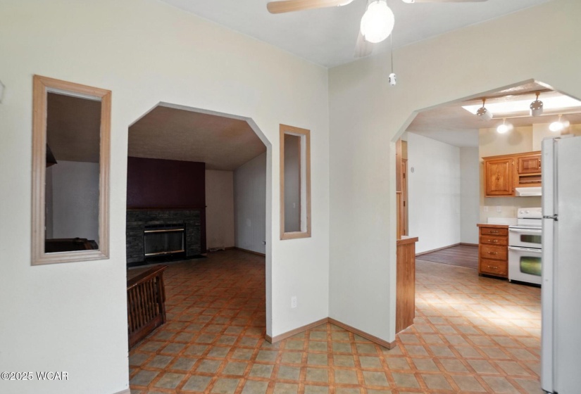 104 Burntwood Drive, Lima, Ohio, 3 Bedrooms Bedrooms, ,2 BathroomsBathrooms,Residential,For Sale,Burntwood,307697