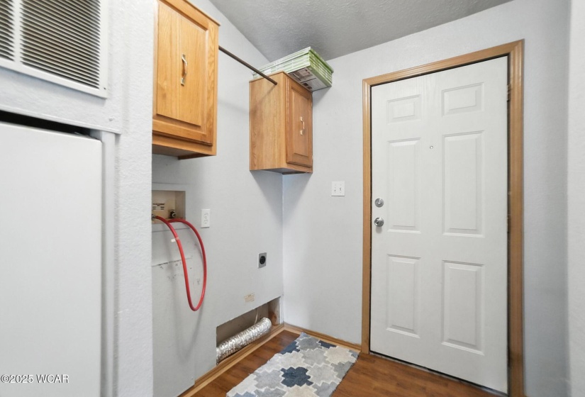 104 Burntwood Drive, Lima, Ohio, 3 Bedrooms Bedrooms, ,2 BathroomsBathrooms,Residential,For Sale,Burntwood,307697