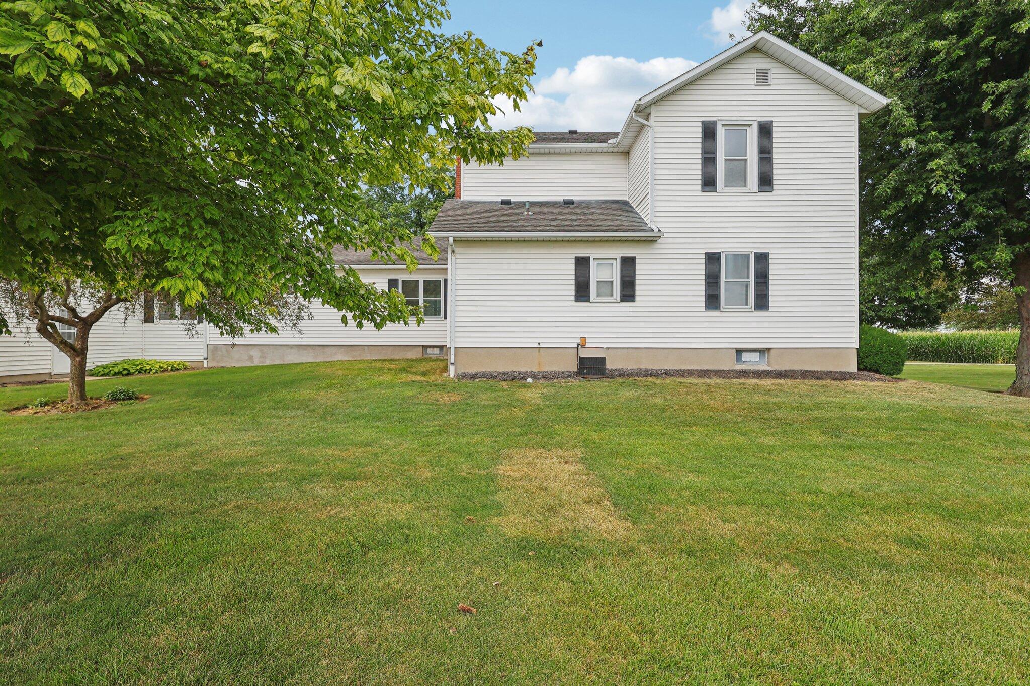 8293 Pitsburg Laura Road, Arcanum, Ohio 45304