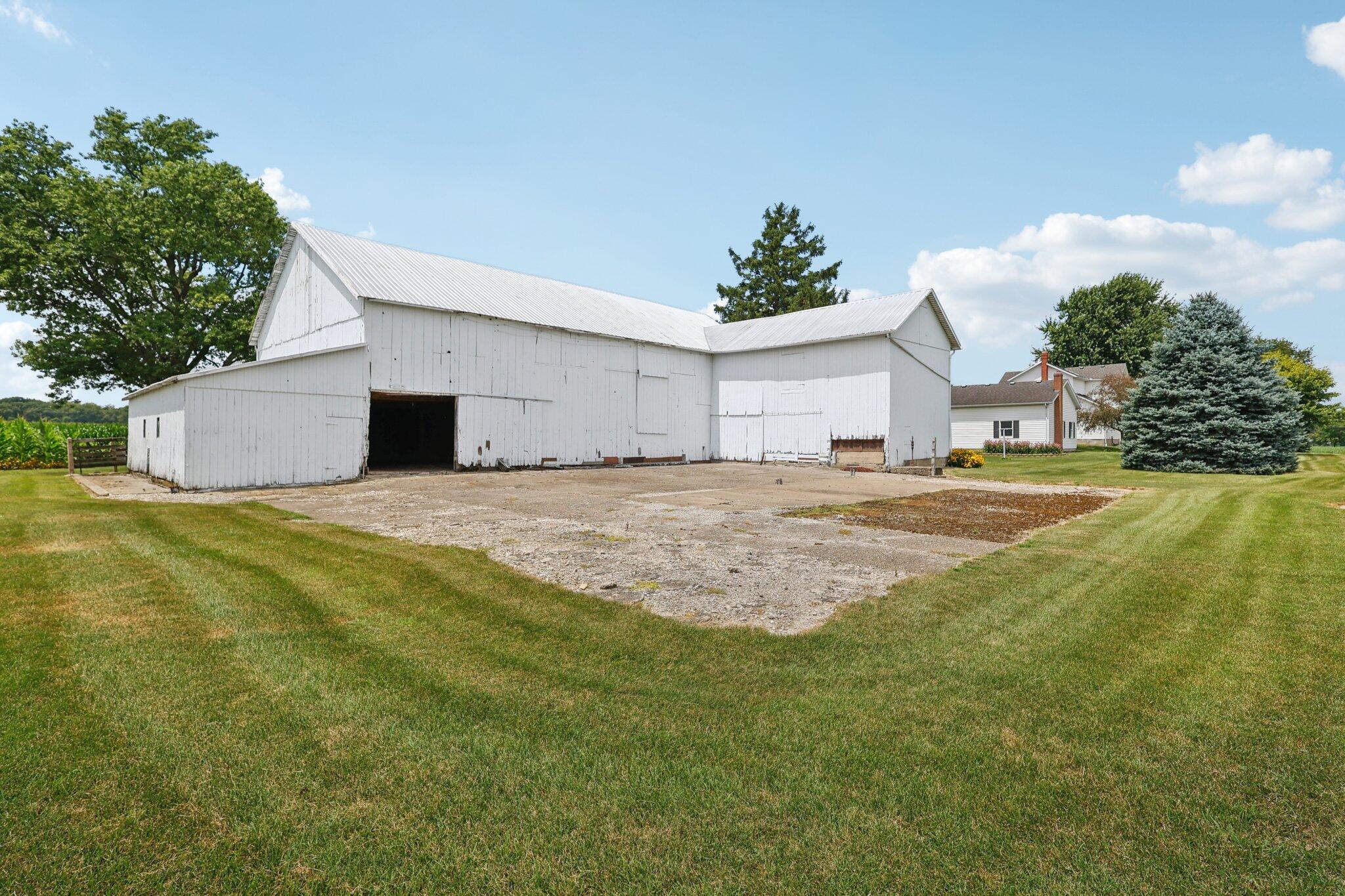8293 Pitsburg Laura Road, Arcanum, Ohio 45304