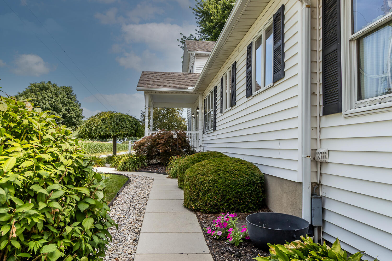 8293 Pitsburg Laura Road, Arcanum, Ohio 45304