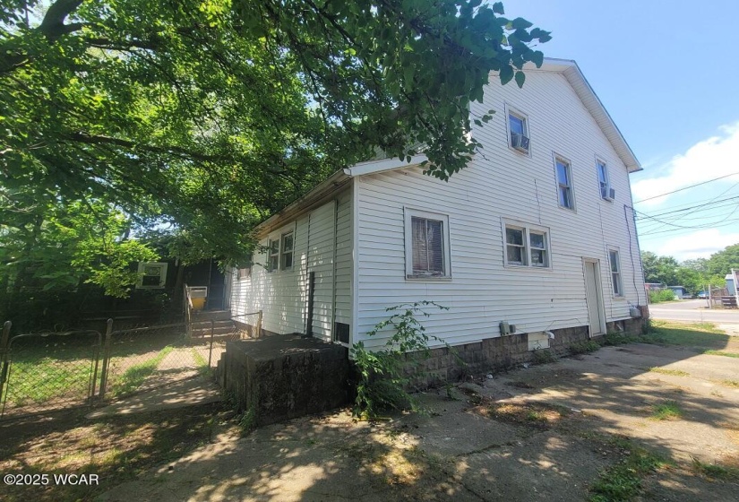 128 kibby Street, Lima, Ohio, 4 Bedrooms Bedrooms, ,2 BathroomsBathrooms,Residential Income,For Sale,kibby,307702