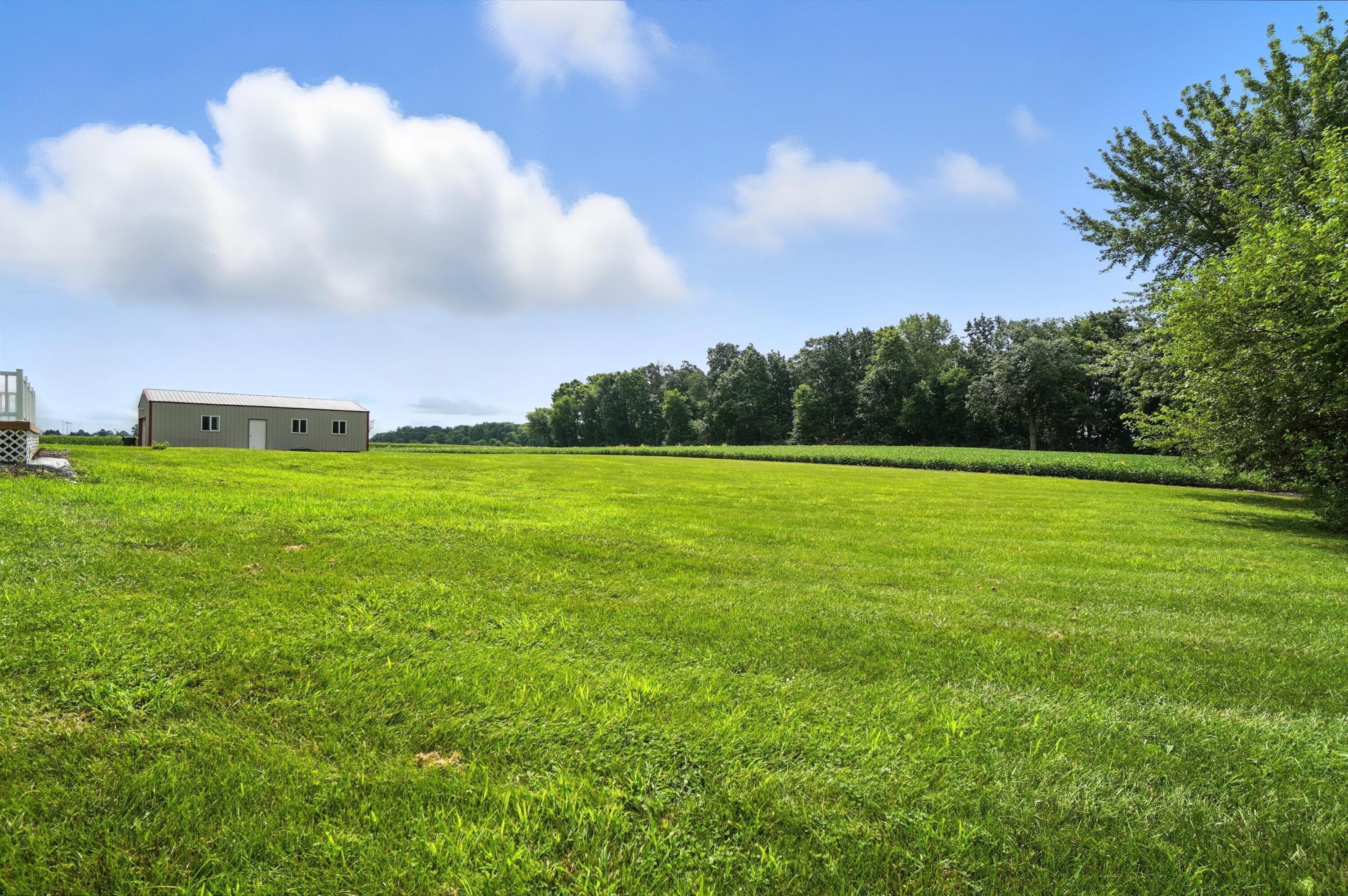 1035 possum Road, Springfield, Ohio 45502