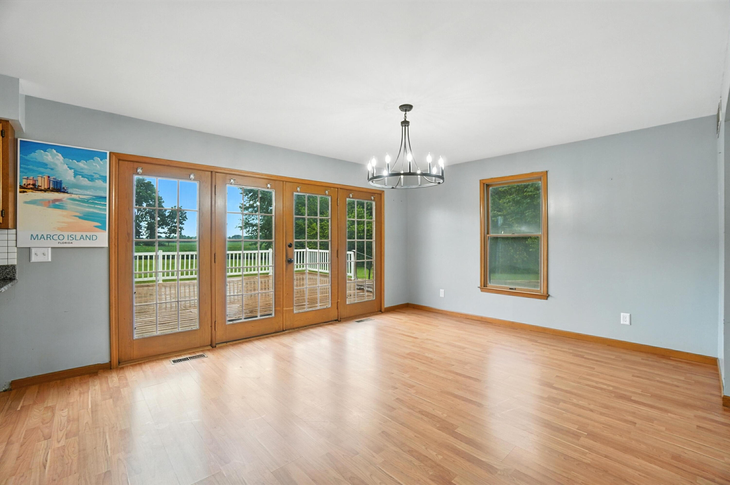 1035 possum Road, Springfield, Ohio 45502