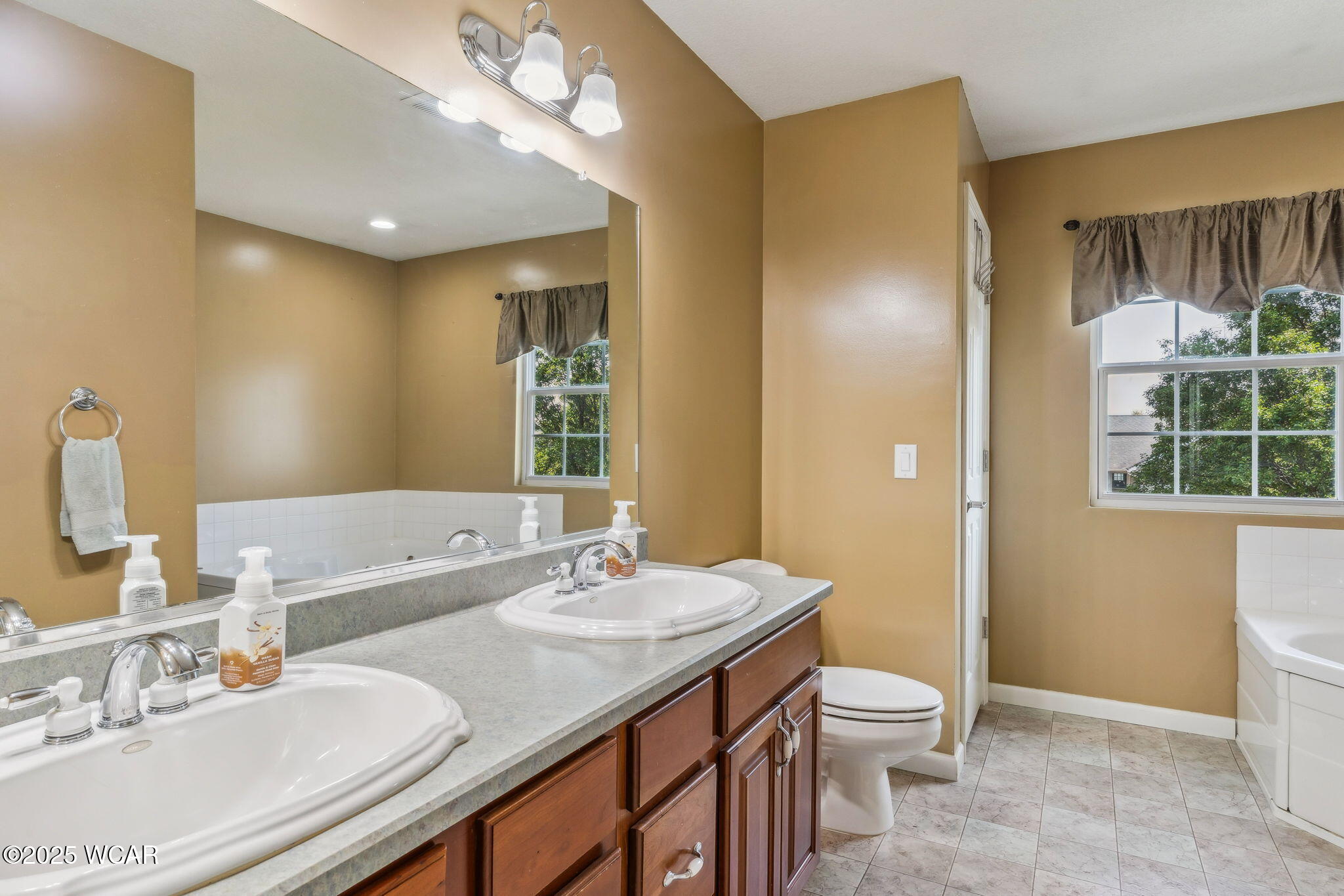 15331 Cain Ridge Lane, Findlay, Ohio