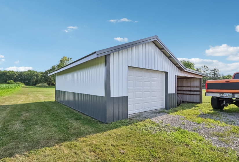 detached garage