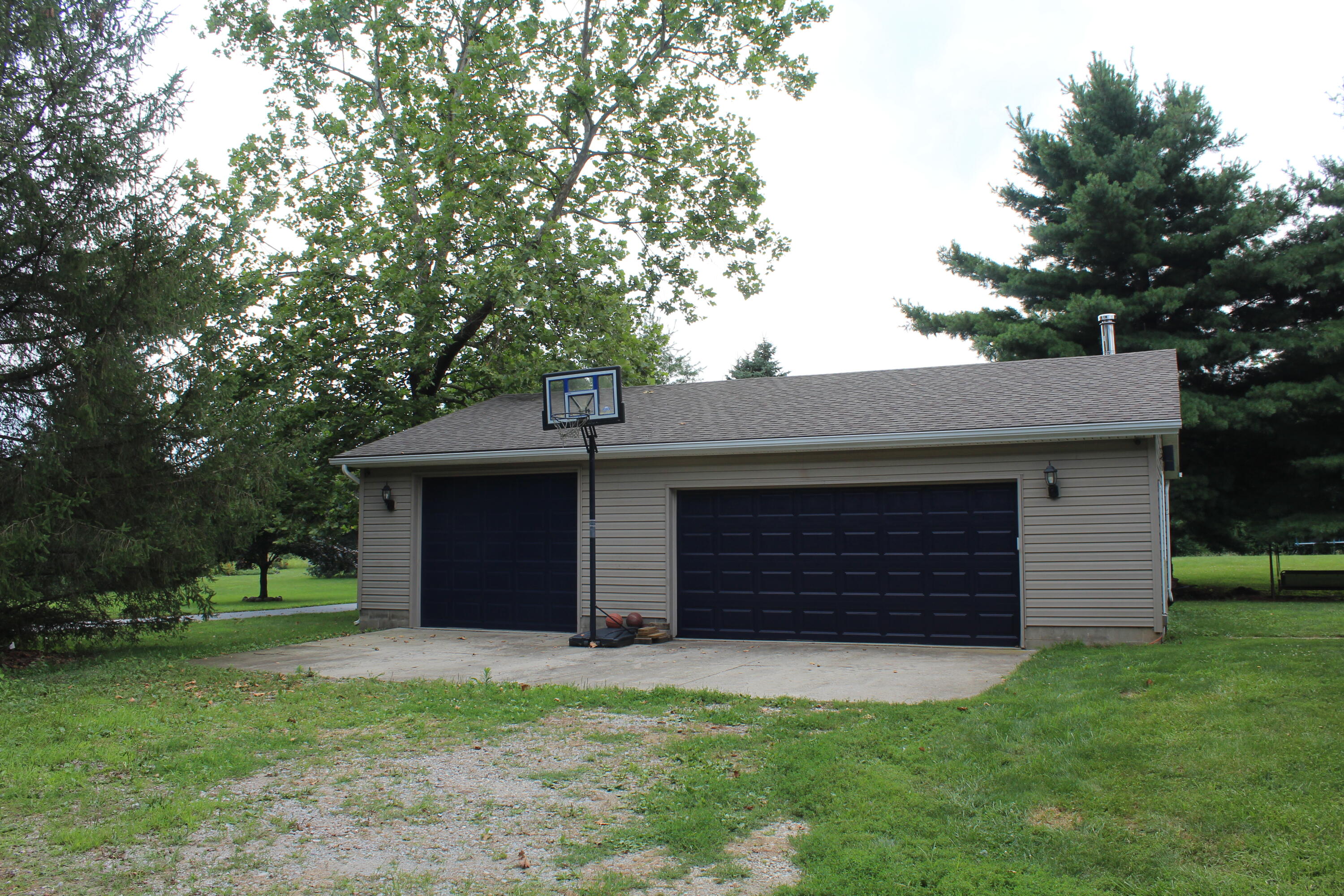 3075 Addison New Carlisle Road, New Carlisle, Ohio 45344