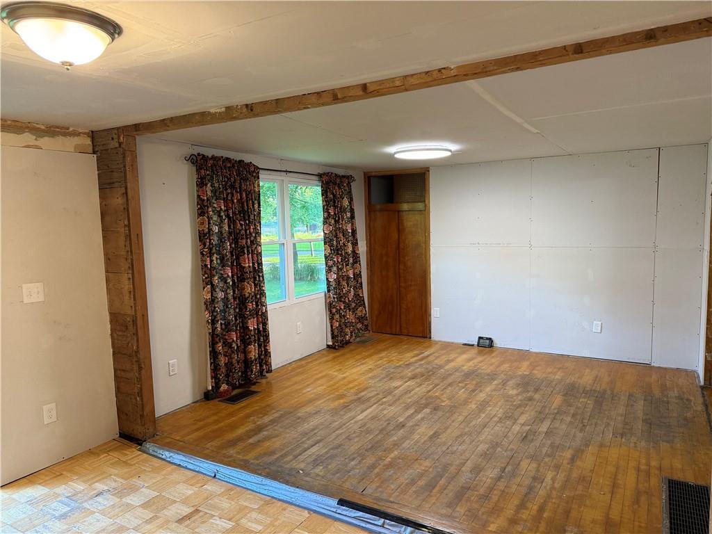4904 Alpha Road, Springfield, Ohio 45504