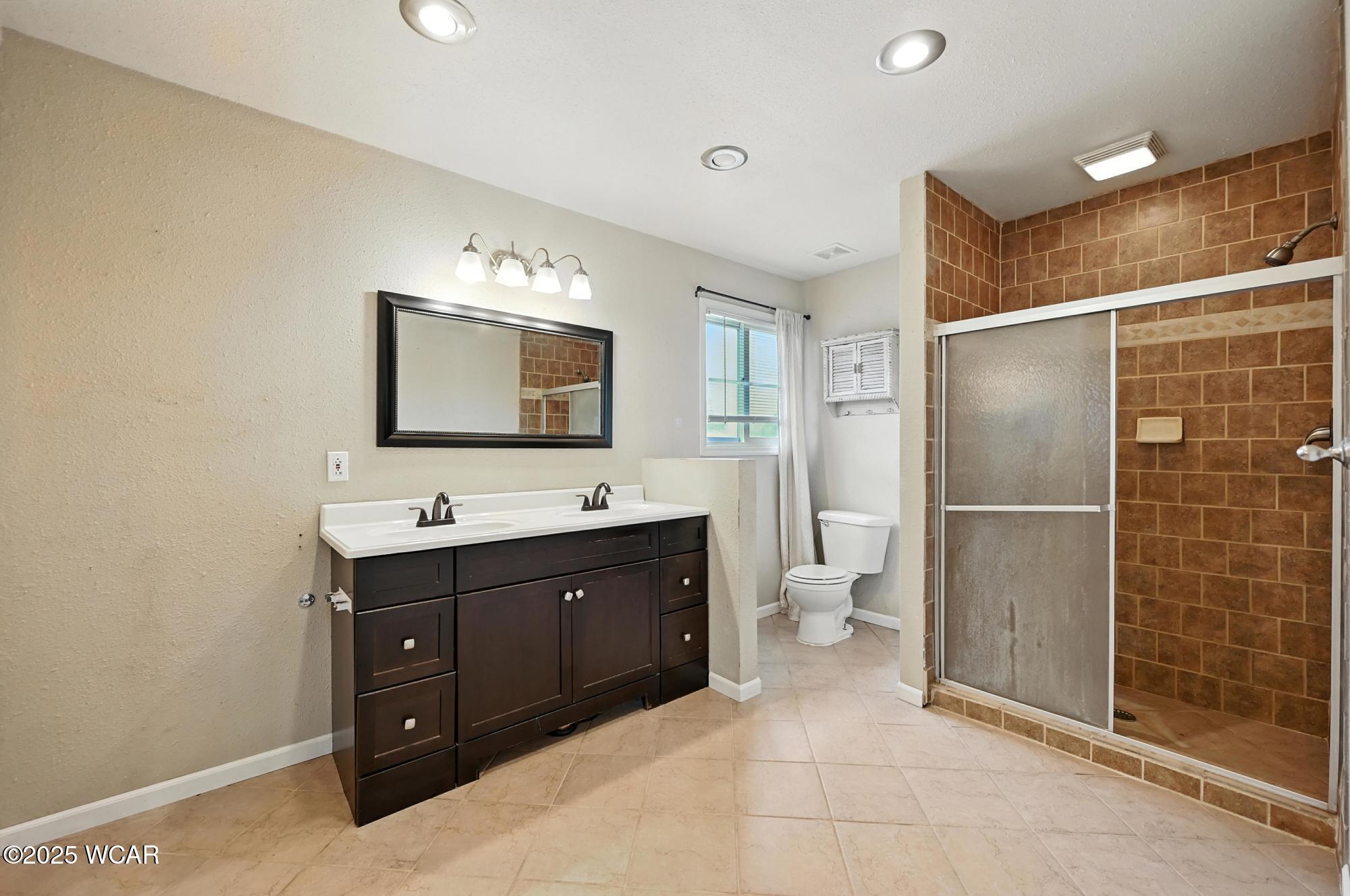 12126 Pamela Drive, Kenton, Ohio