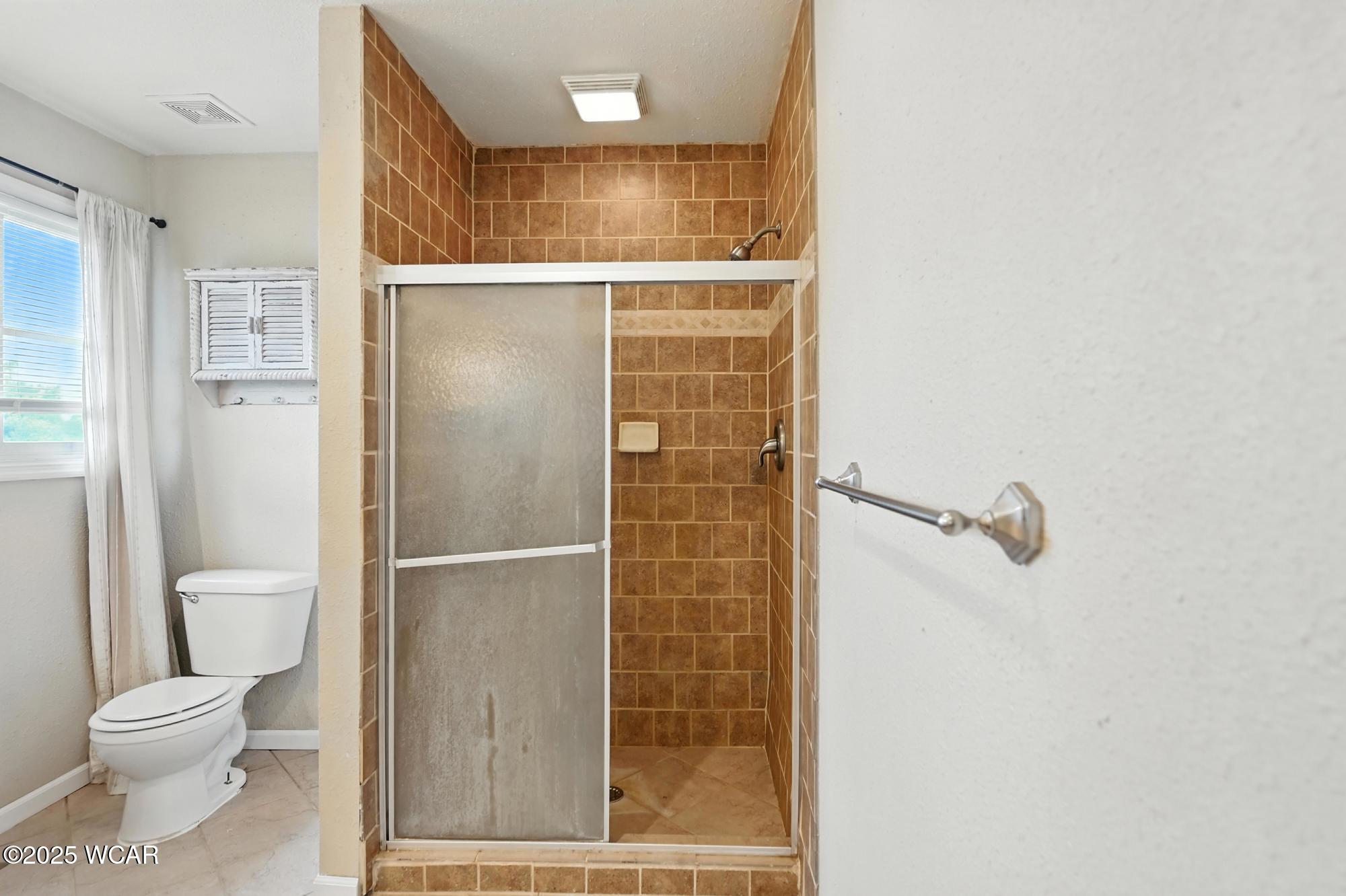 12126 Pamela Drive, Kenton, Ohio