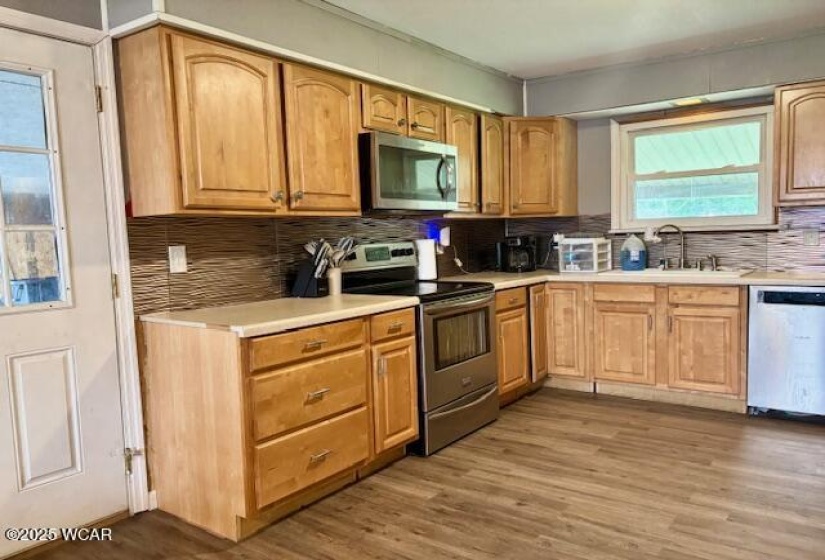 208 6th Street, Continental, Ohio, 3 Bedrooms Bedrooms, ,1 BathroomBathrooms,Residential,For Sale,6th,307713