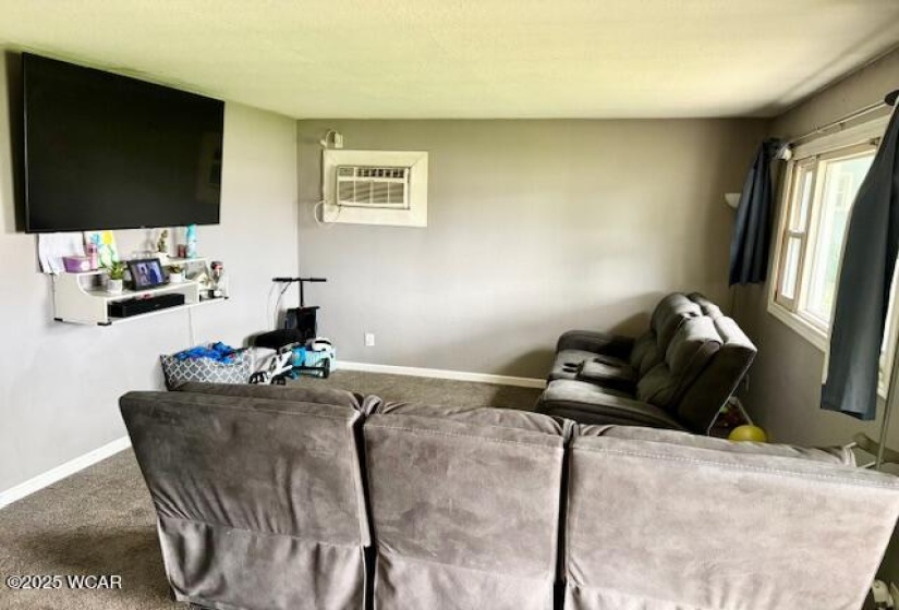 208 6th Street, Continental, Ohio, 3 Bedrooms Bedrooms, ,1 BathroomBathrooms,Residential,For Sale,6th,307713