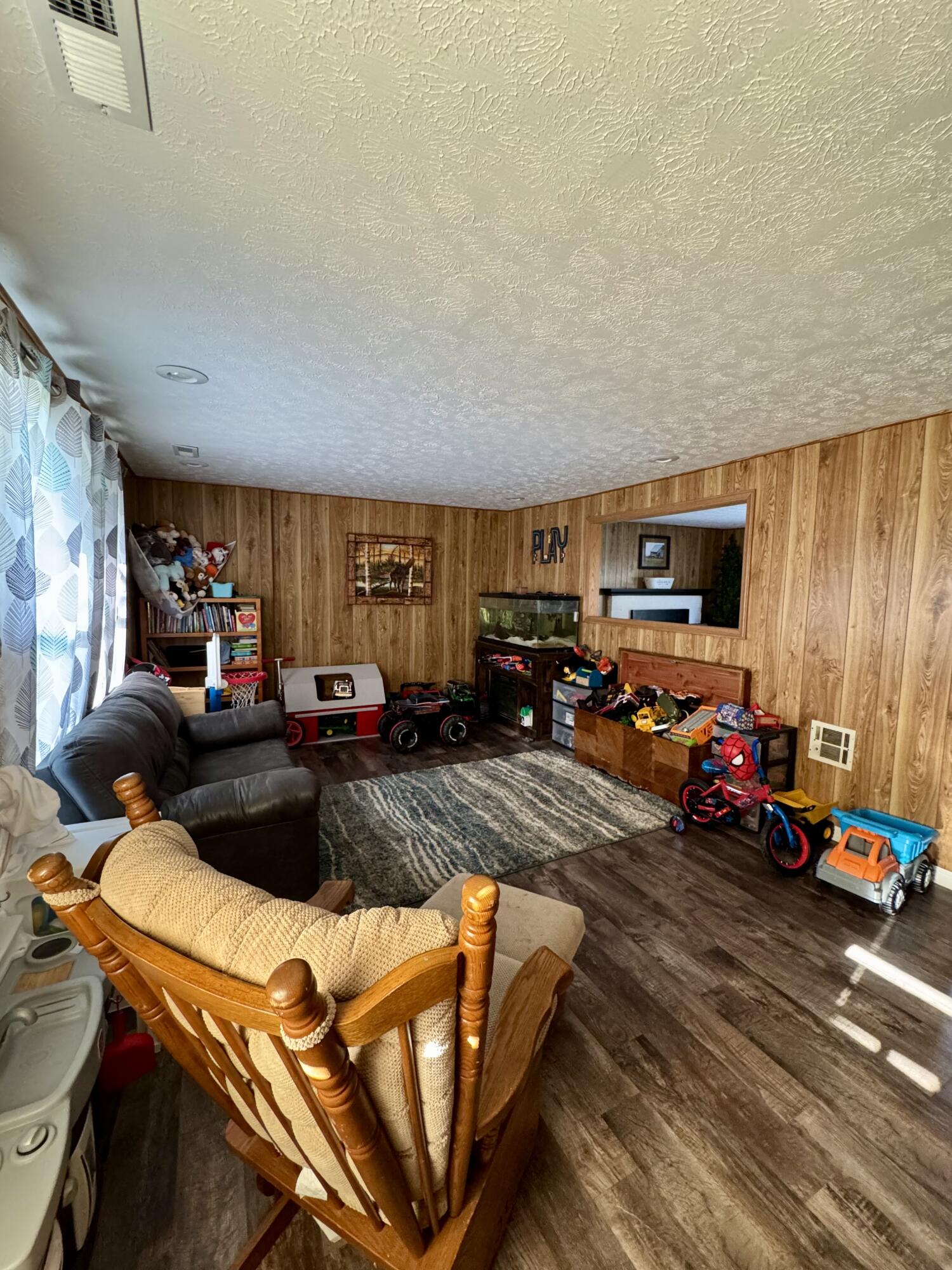 18683 Burris Road, Rockford, Ohio 45882