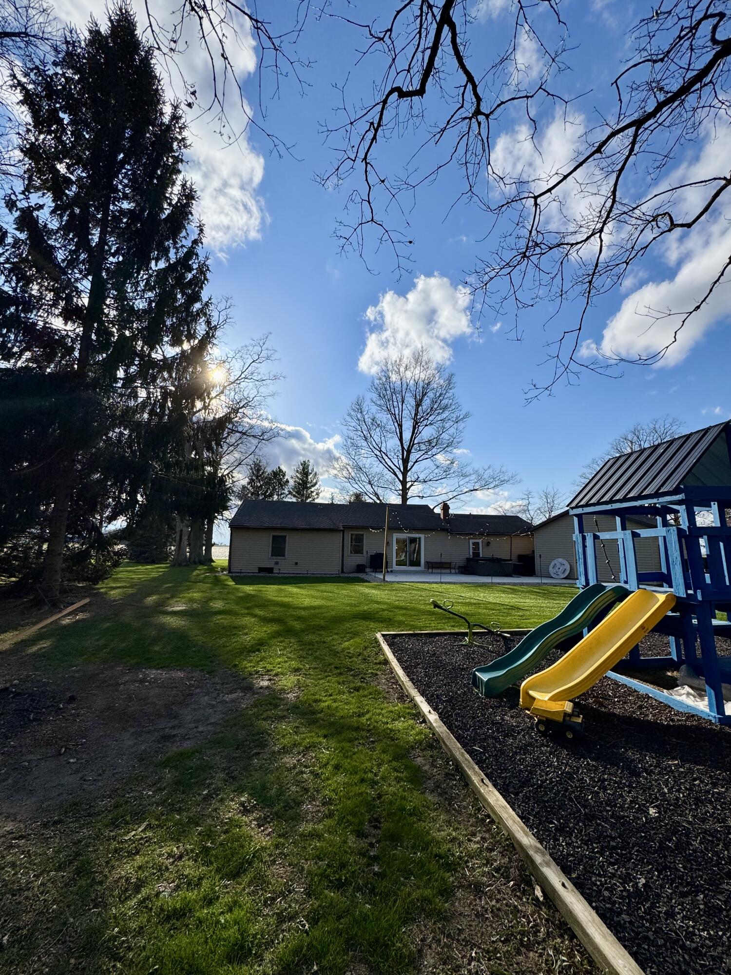 18683 Burris Road, Rockford, Ohio 45882