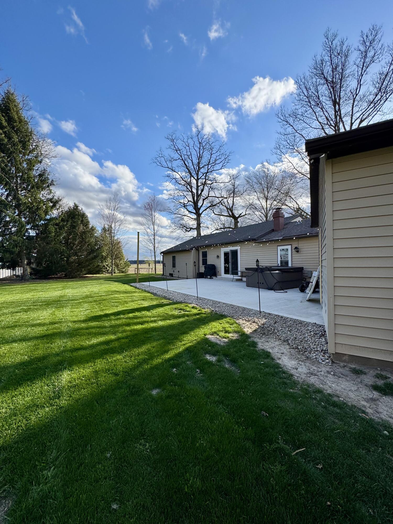 18683 Burris Road, Rockford, Ohio 45882