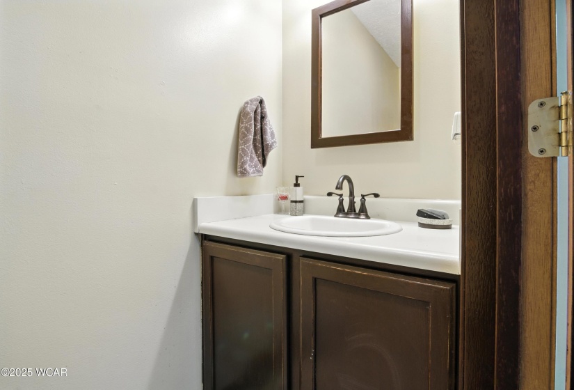19318 Middle Point Road, Middle Point, Ohio, 3 Bedrooms Bedrooms, ,2 BathroomsBathrooms,Residential,For Sale,Middle Point,307654