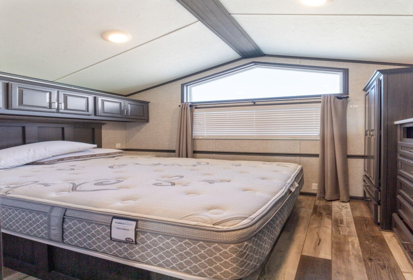 Interior-21