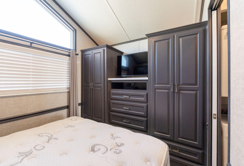 Interior-22