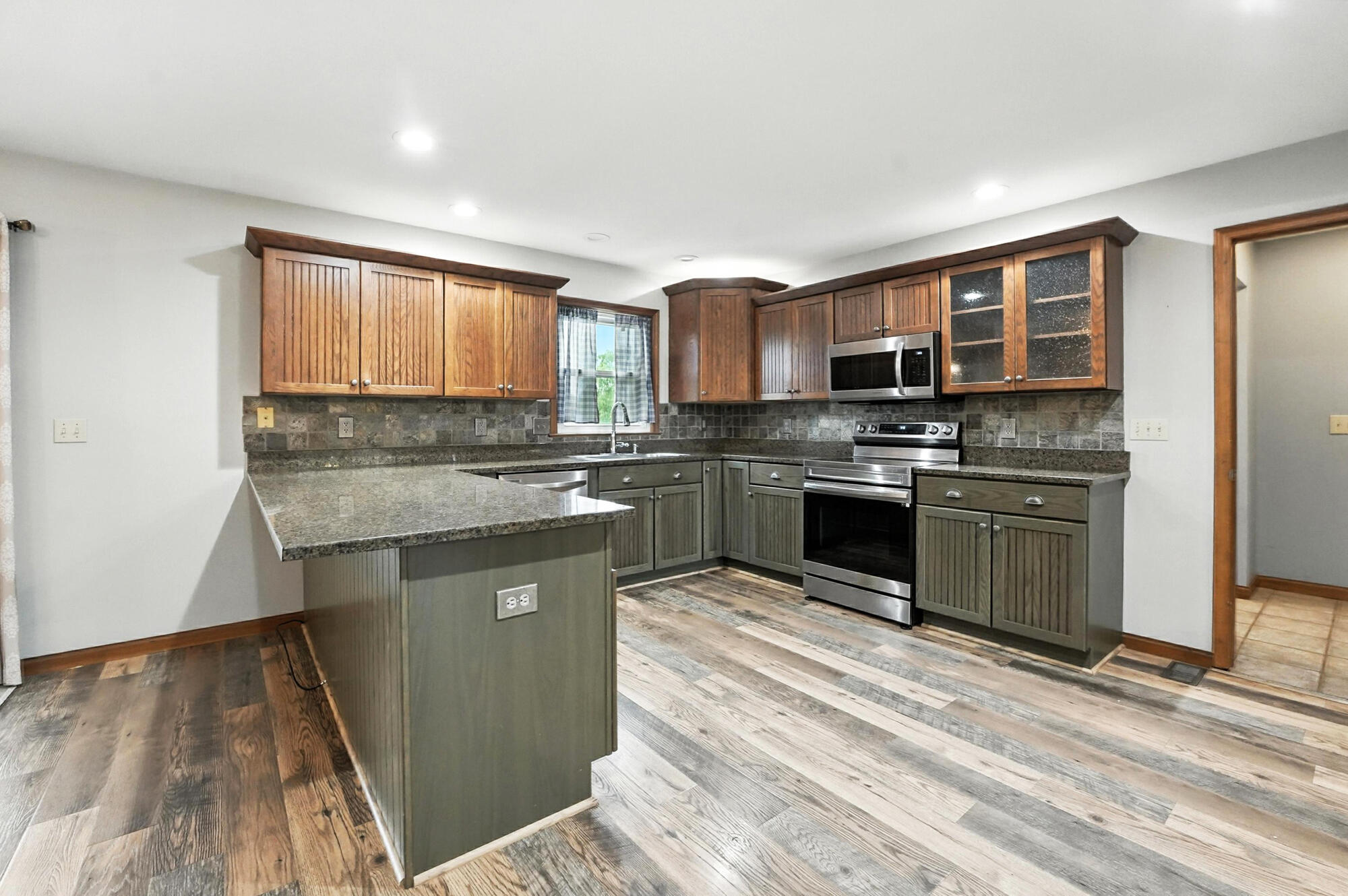 5405 Knollwood Road, Springfield, Ohio 45502