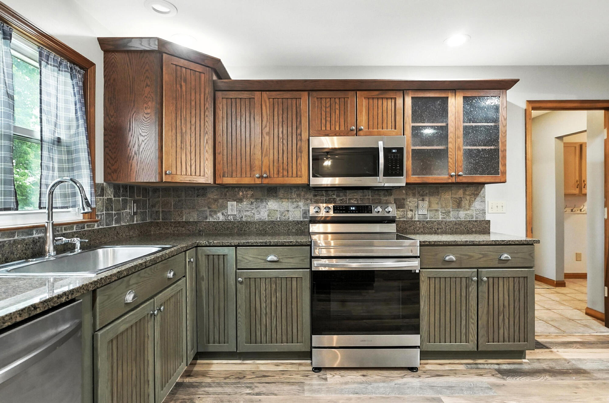 5405 Knollwood Road, Springfield, Ohio 45502