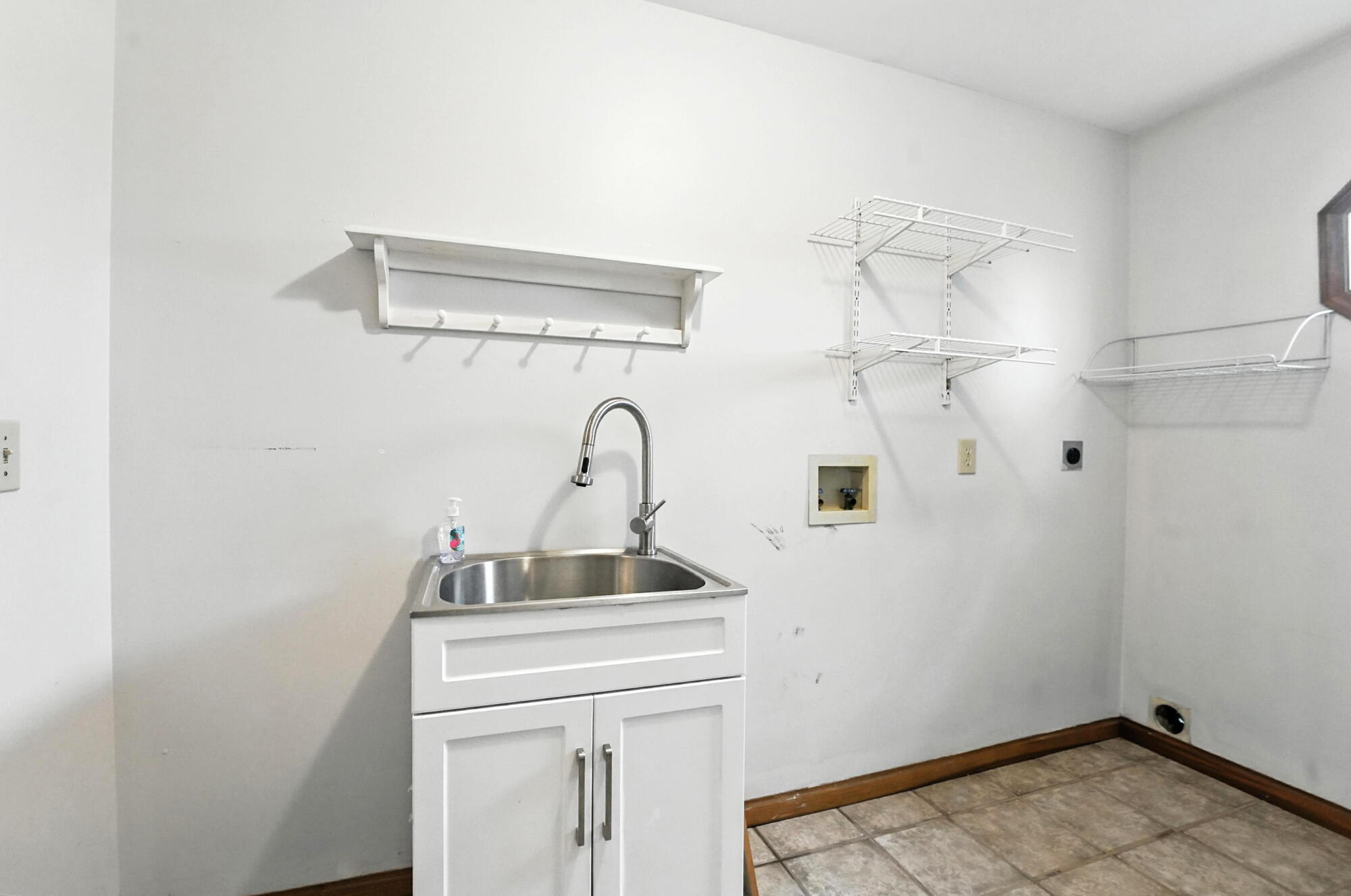 5405 Knollwood Road, Springfield, Ohio 45502
