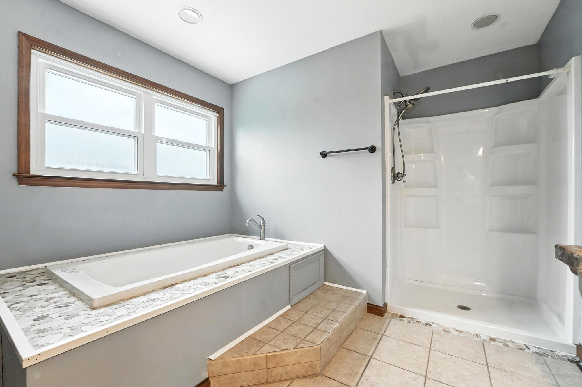5405 Knollwood Road, Springfield, Ohio 45502