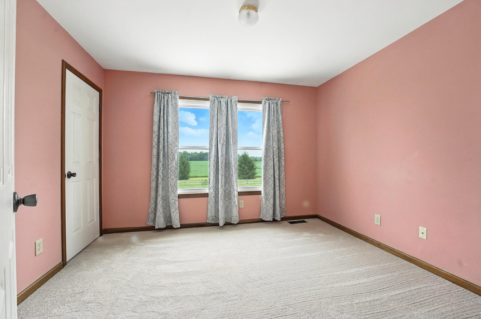 5405 Knollwood Road, Springfield, Ohio 45502