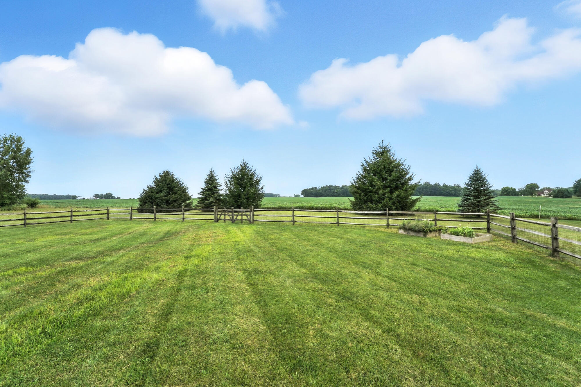 5405 Knollwood Road, Springfield, Ohio 45502