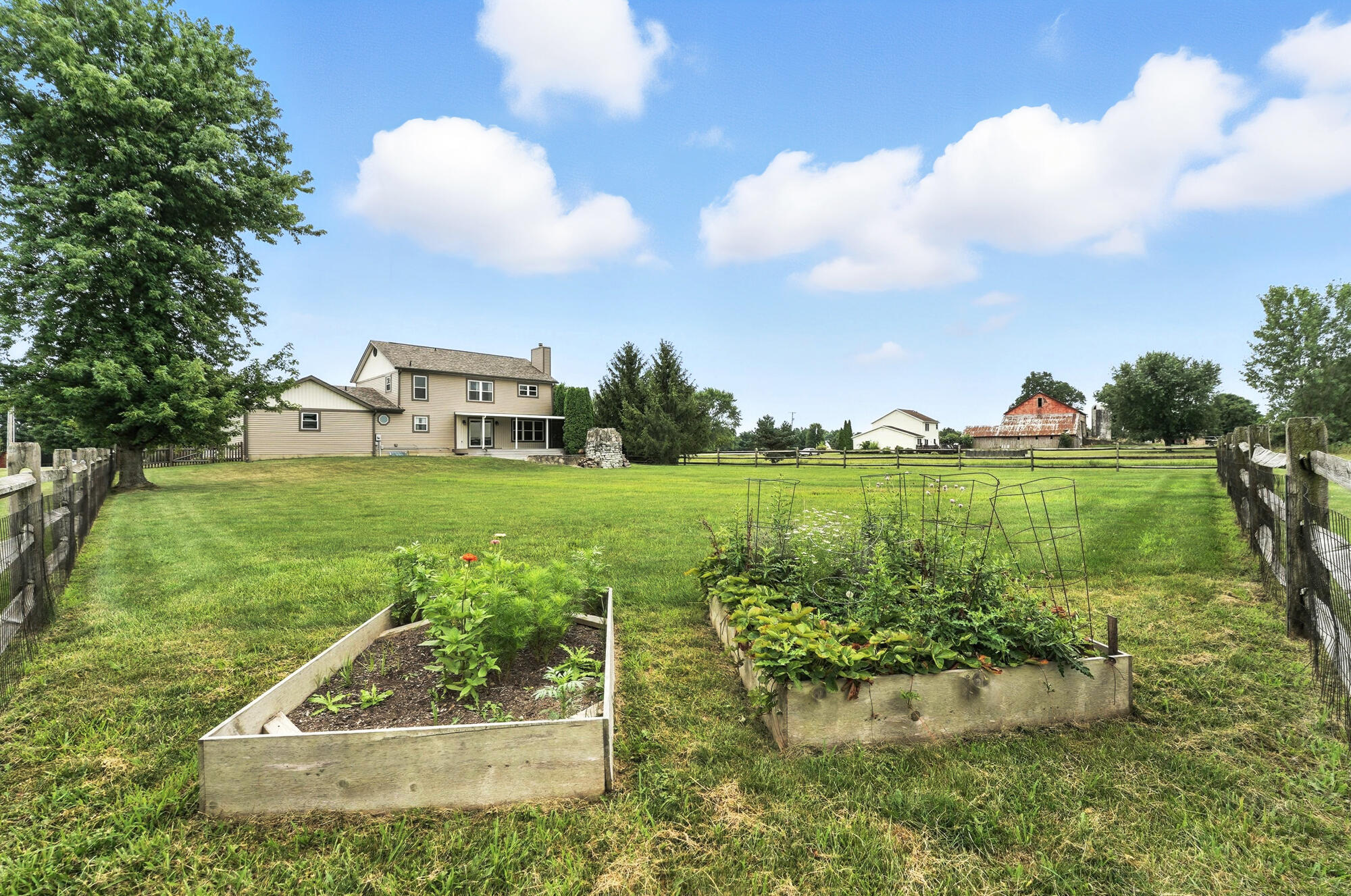 5405 Knollwood Road, Springfield, Ohio 45502