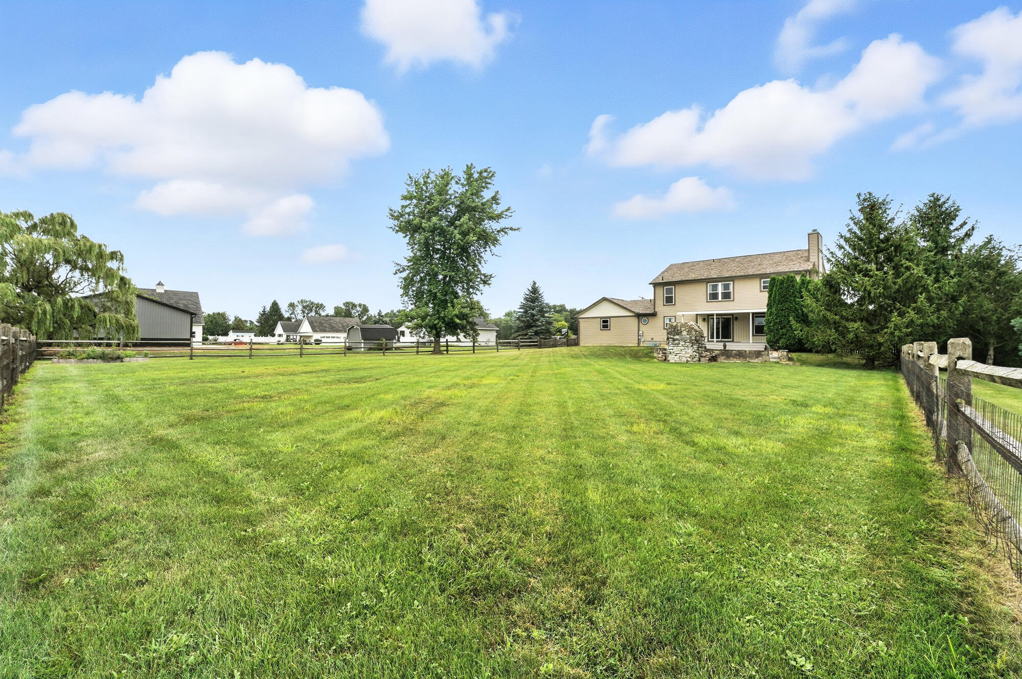 5405 Knollwood Road, Springfield, Ohio 45502