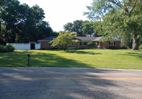 2340 Erter Dr. Drive, Springfield, Ohio 45503, 3 Bedrooms Bedrooms, ,1 BathroomBathrooms,Residential,For Sale,Erter Dr.,1040164