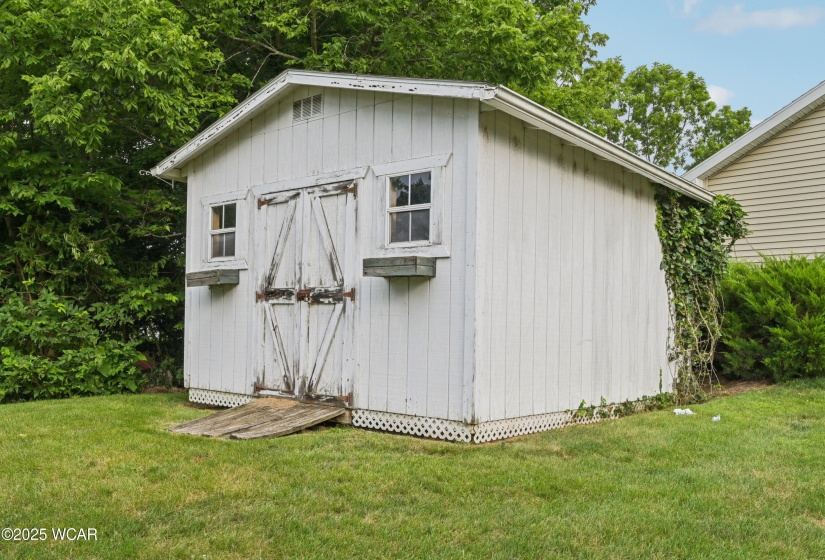 733 Eastern Avenue, Bellefontaine, Ohio, 2 Bedrooms Bedrooms, ,1 BathroomBathrooms,Residential,For Sale,Eastern,307707