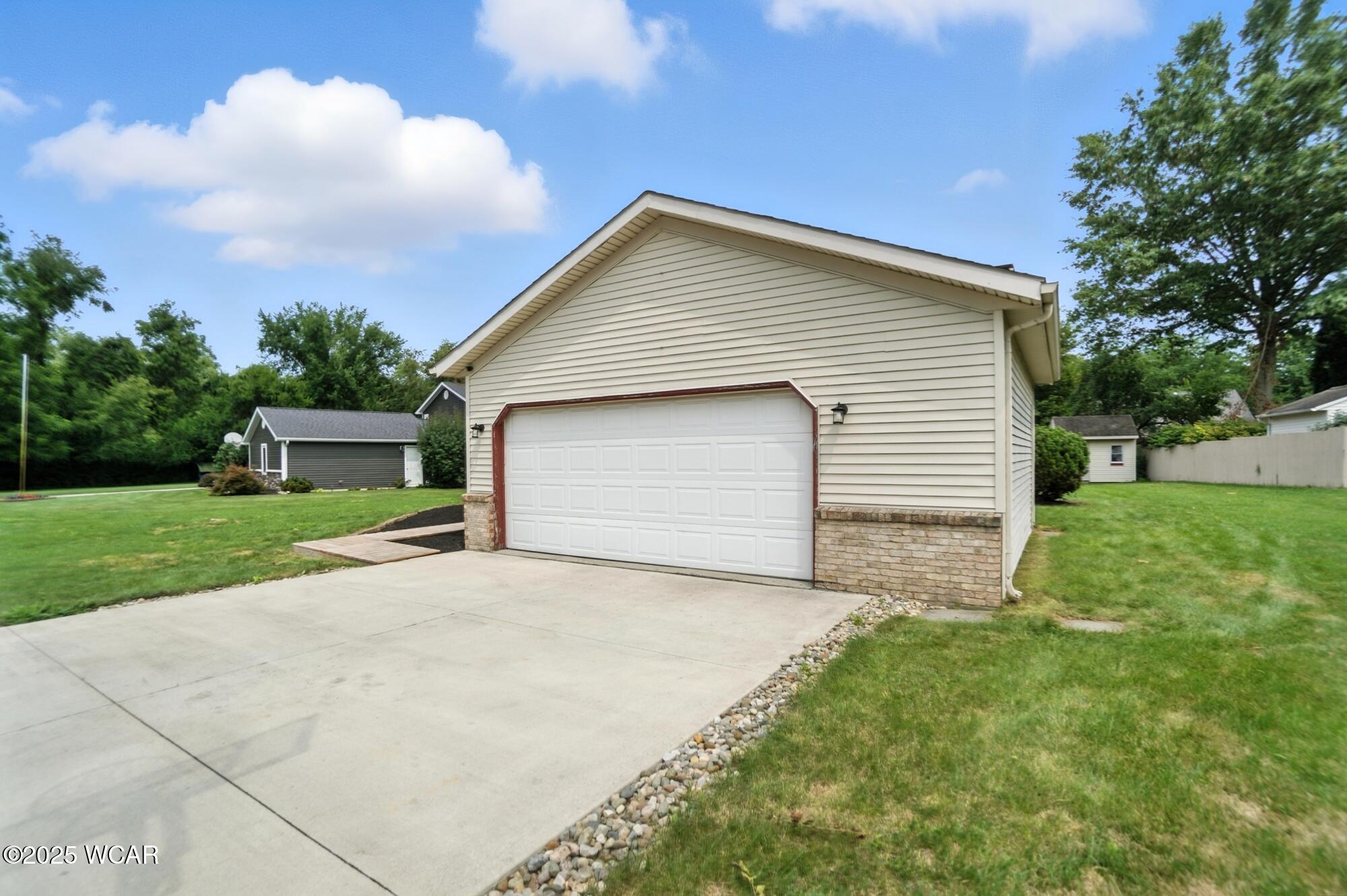 2977 Pro Drive, Lima, Ohio