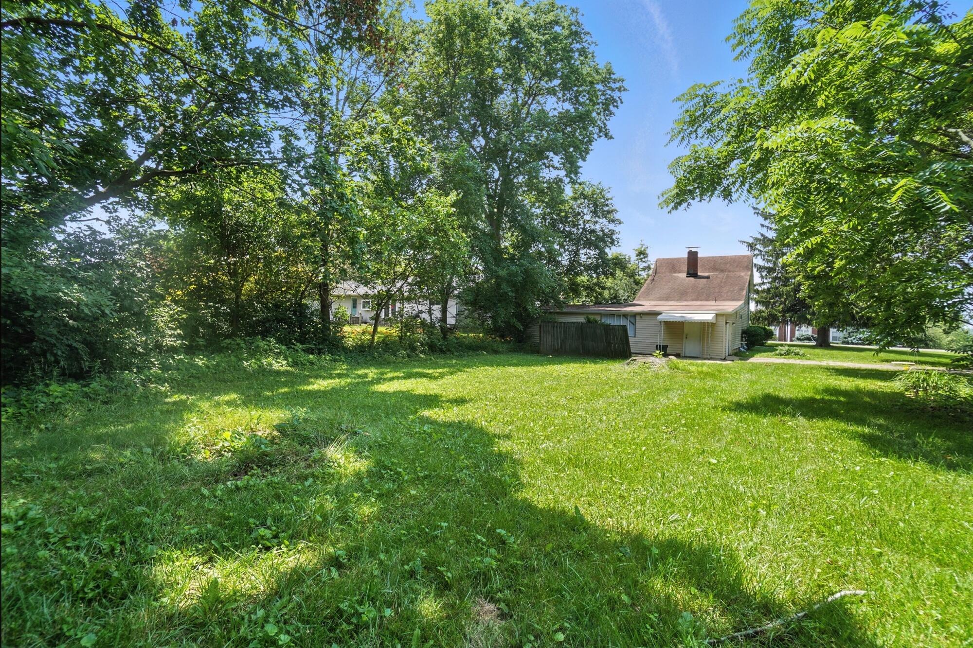 292 Main Street, London, Ohio 43140