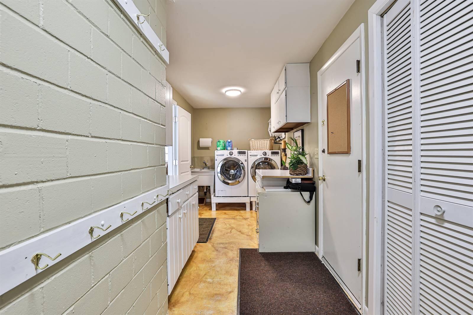 6341 Marshall Road, Centerville, Ohio 45459