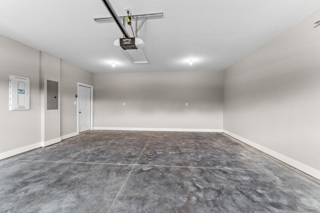 919 Cypress Place, Tipp City, Ohio 45371