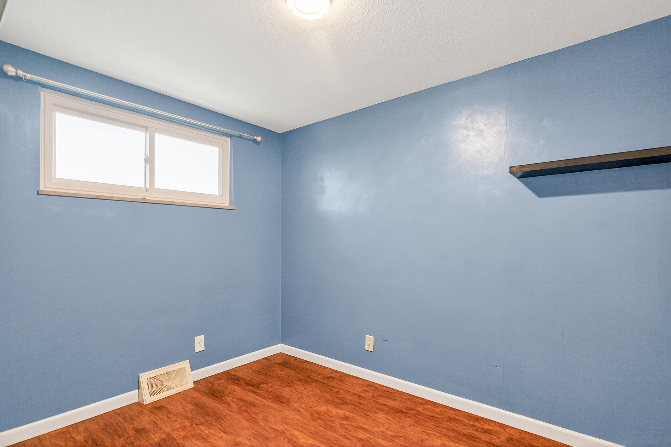 107 Walnut Street, Anna, Ohio 45302