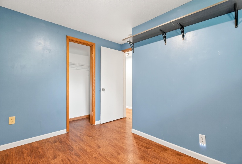 107 Walnut, Anna-26