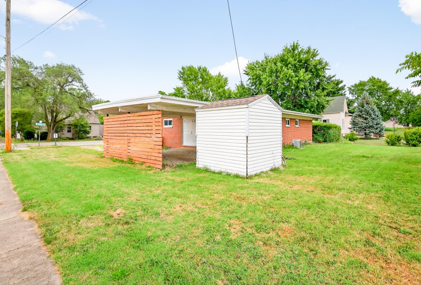 107 Walnut, Anna-31