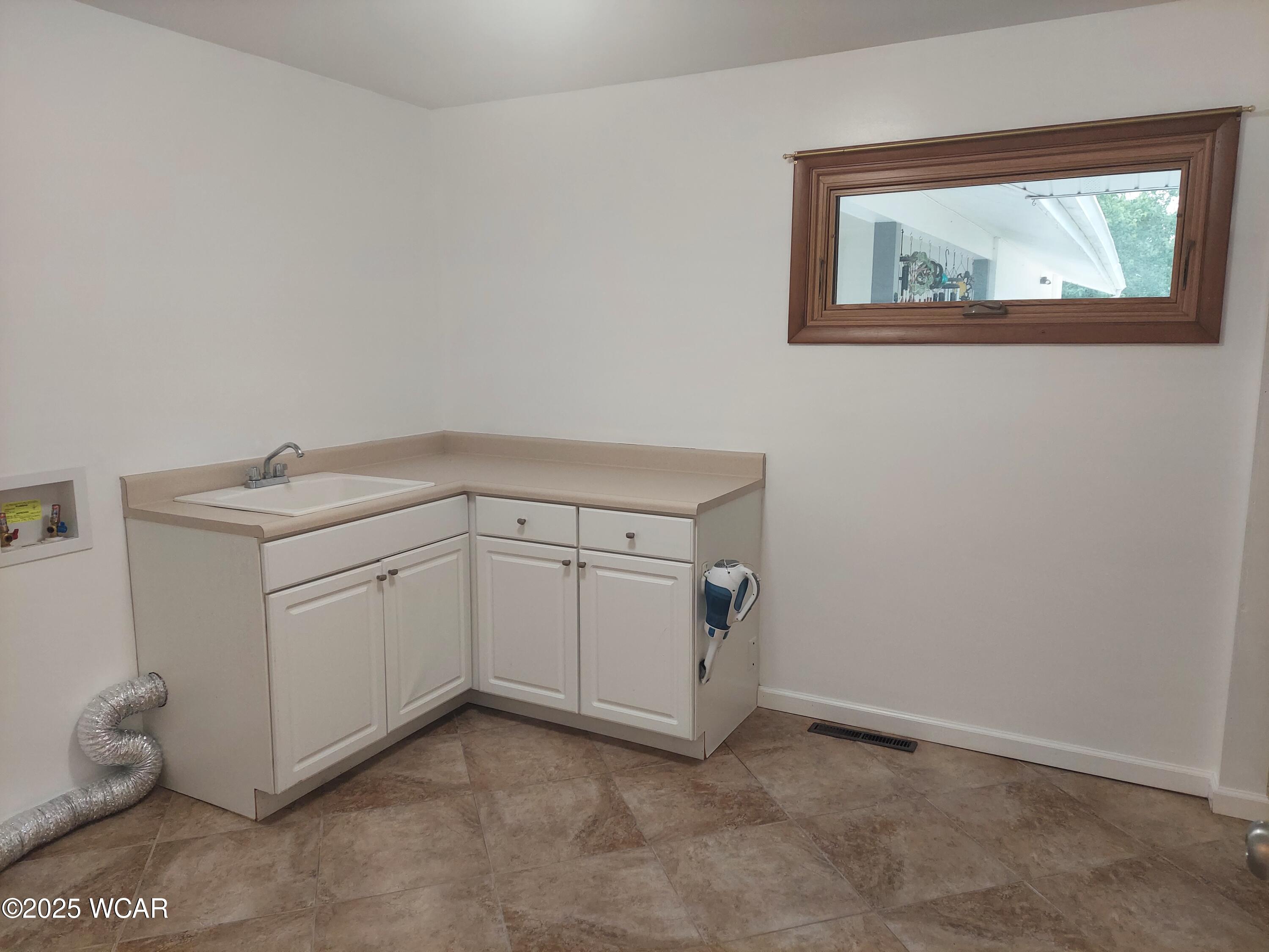 2227 Seneca Drive, Lima, Ohio