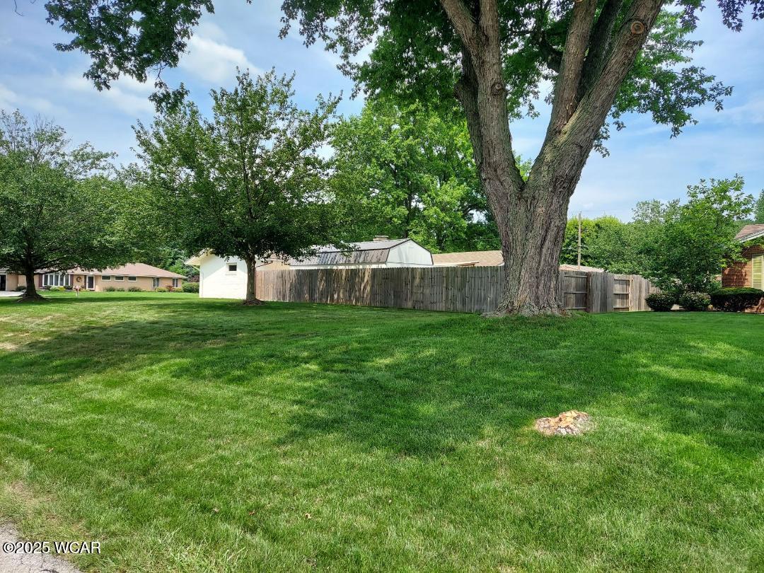 2227 Seneca Drive, Lima, Ohio