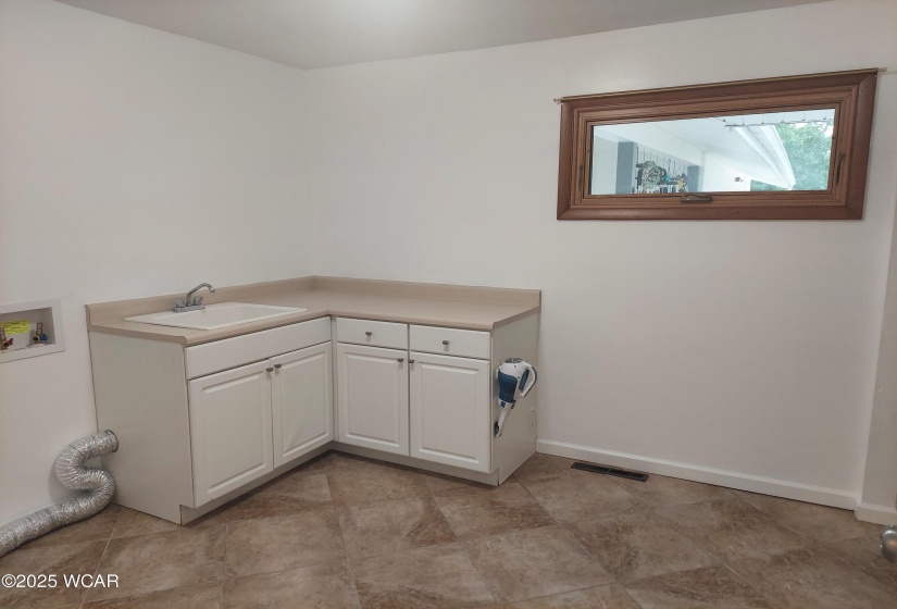 2227 Seneca Drive, Lima, Ohio, 3 Bedrooms Bedrooms, ,2 BathroomsBathrooms,Residential,For Sale,Seneca,307727