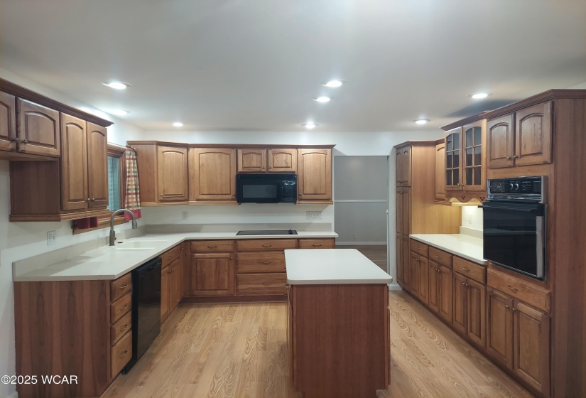 2227 Seneca Drive, Lima, Ohio, 3 Bedrooms Bedrooms, ,2 BathroomsBathrooms,Residential,For Sale,Seneca,307727