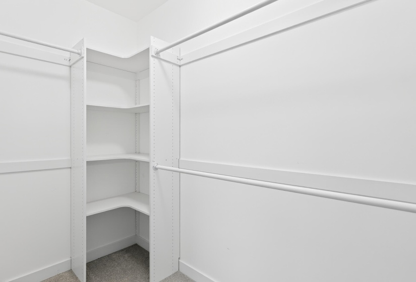 1756 1762 Creekside, Sidney-18