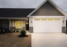 1762 Creekside Court, Sidney, Ohio 45365, 3 Bedrooms Bedrooms, ,2 BathroomsBathrooms,Residential,For Sale,Creekside,1040187