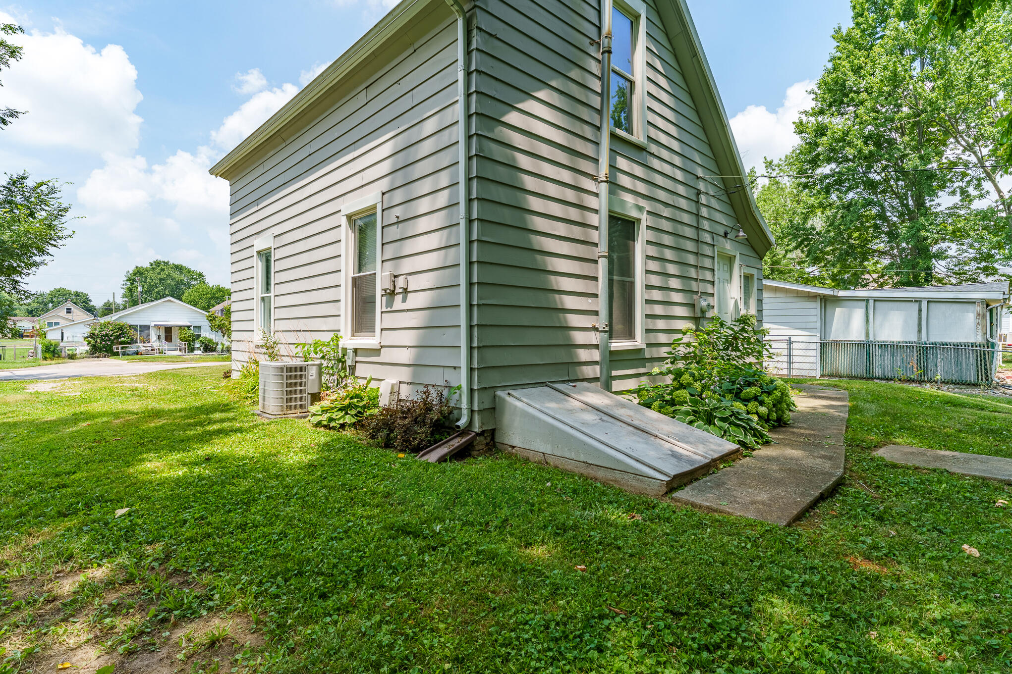 614 3rd Avenue, Sidney, Ohio 45365