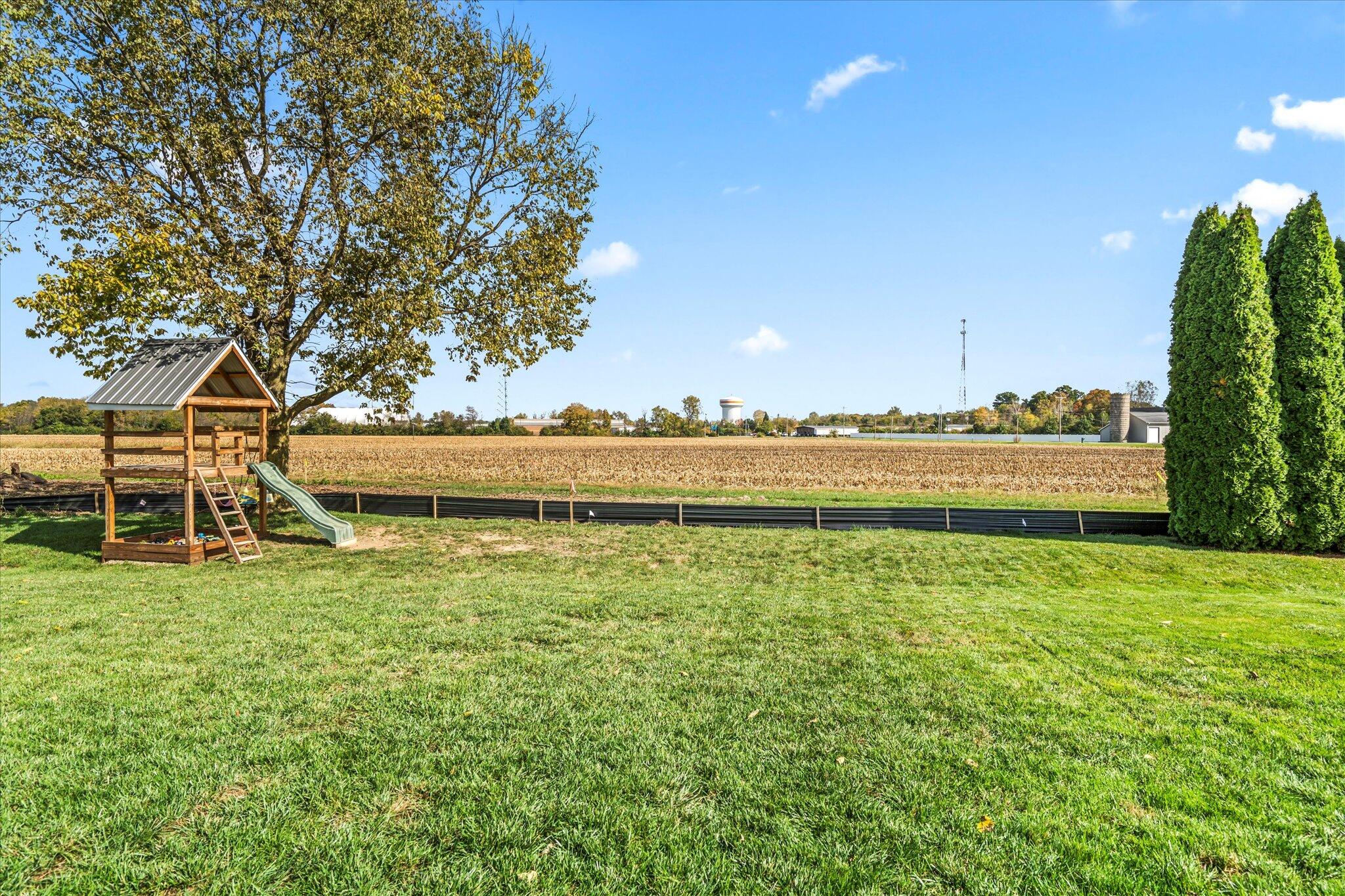 2678 Shady Tree Drive, Troy, Ohio 45373