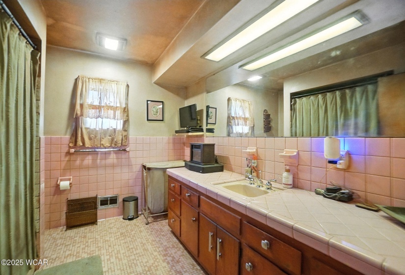 3728 Richlawn Drive, Toledo, Ohio, 2 Bedrooms Bedrooms, ,1 BathroomBathrooms,Residential,For Sale,Richlawn,307736
